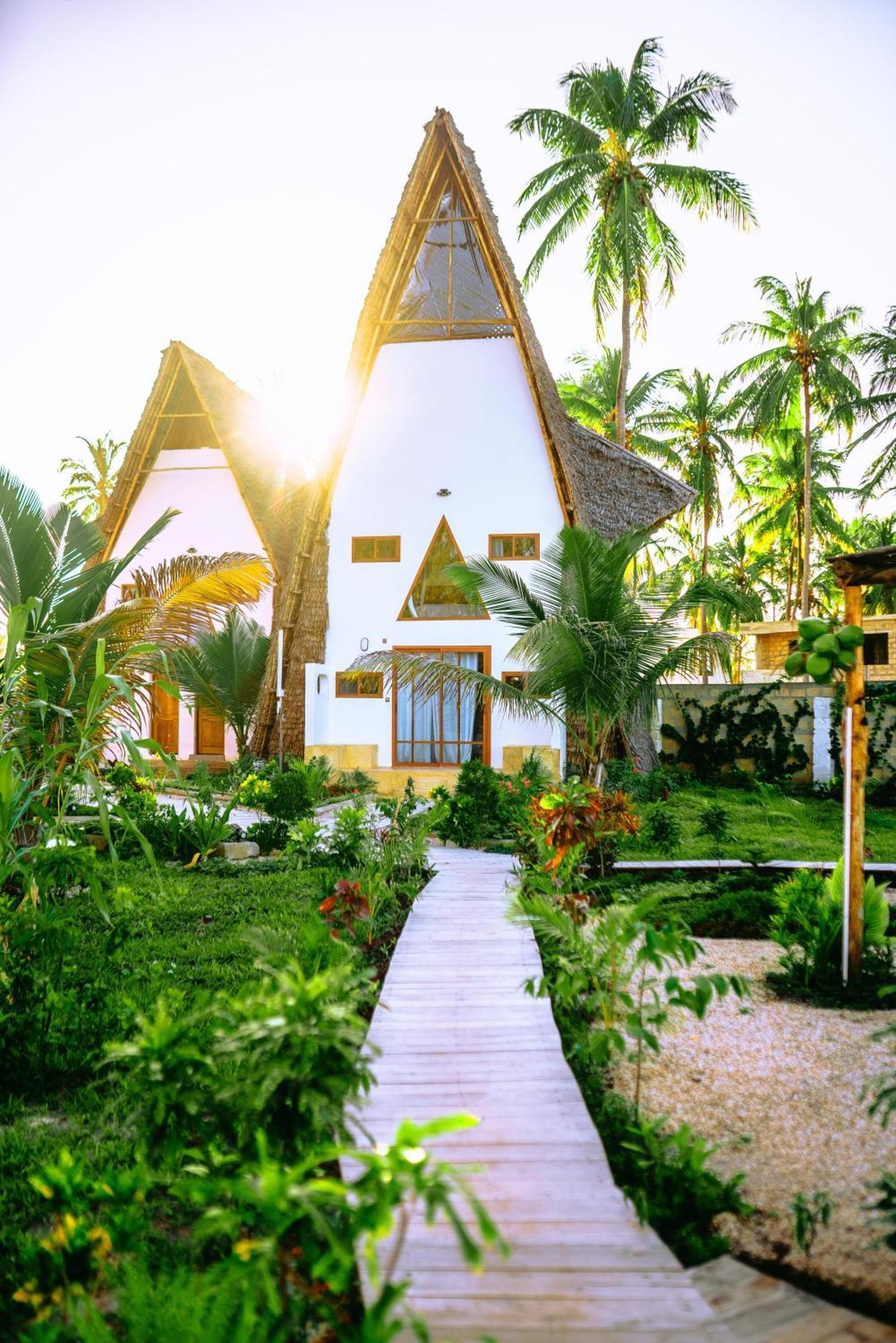 La Perla Beach Resort, Zanzibar - Your Beachfront Private Haven Pwani Mchangani Exterior photo
